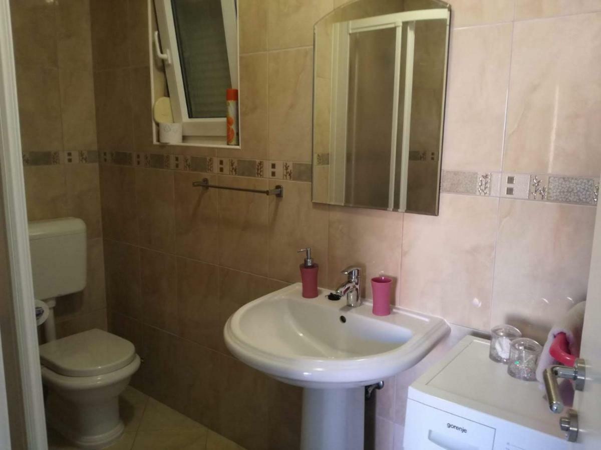 Apartman Dora Повляна Екстериор снимка